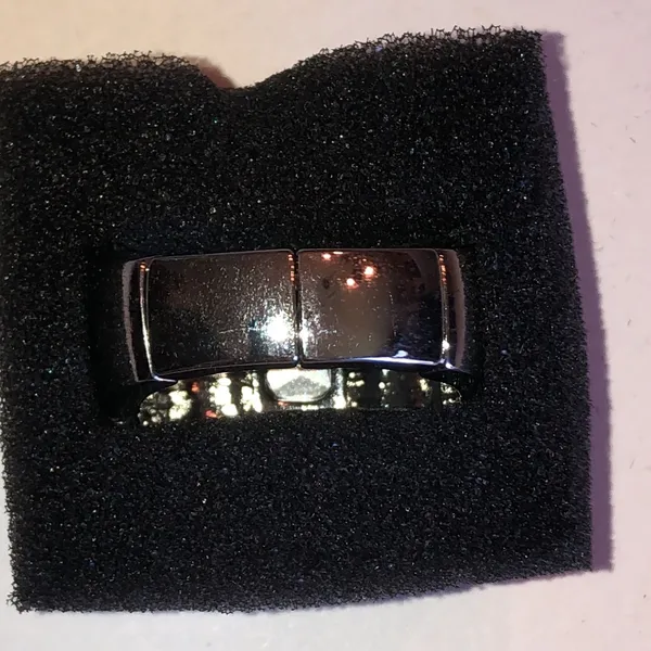 Silver Tone Chunky Boho Ring with Deep Blue Stone - Image 2