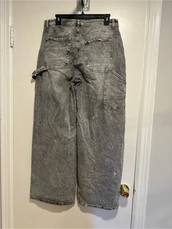 Gray Acid Washed Cargo Extra Wide Leg Baggy Jeans Sz13 Indie Hipster Grunge Y2K. - Image 2
