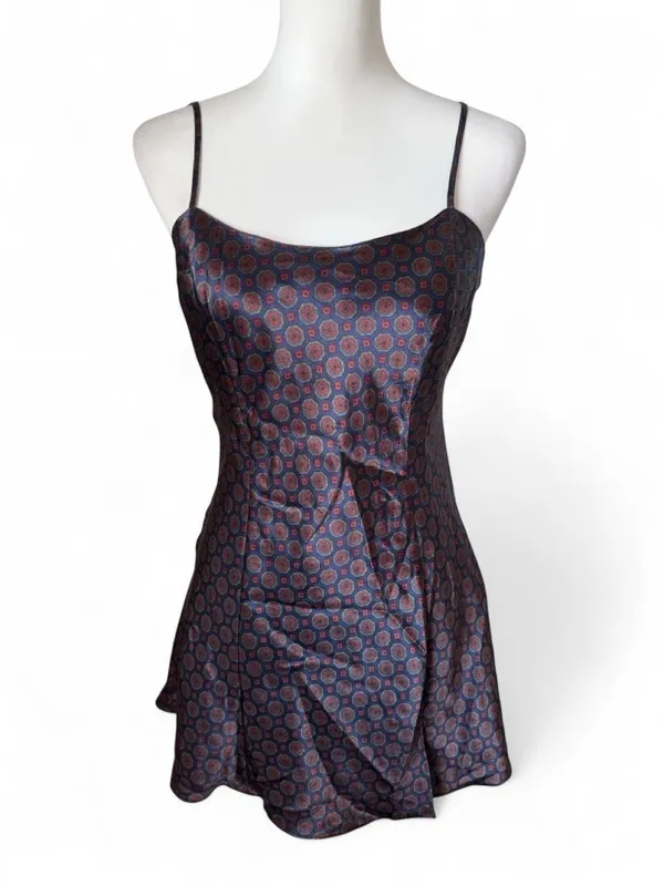 Victoria’s Secret Y2K Slip Dress - Image 4