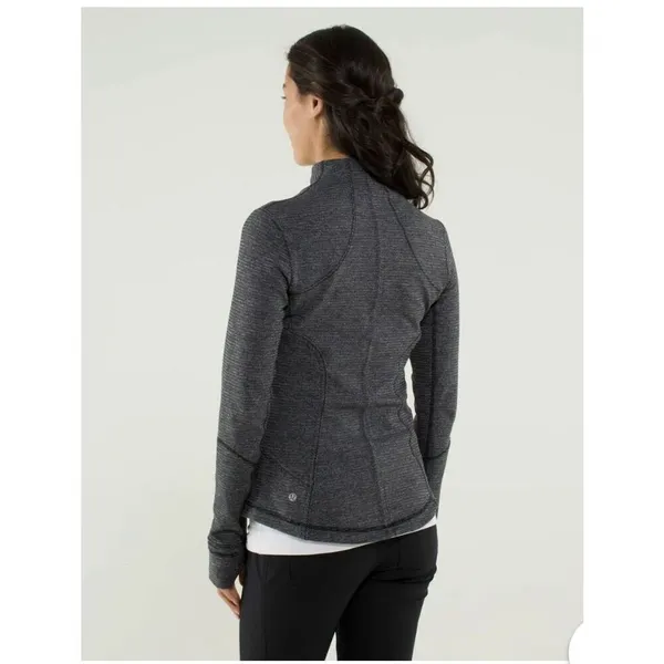 Lululemon Forme ll black & charcoal gray Athleisure fitted jacket - Image 2