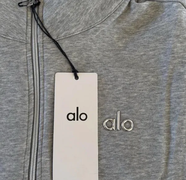 Size Large Alo quarter zip brand new - Image 4