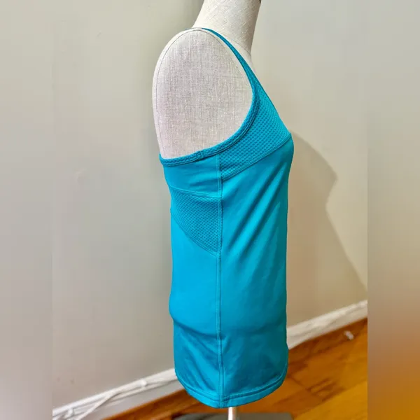 Disney Parks Athletic Performance Racerback Mesh Tank Top Teal Size S - Image 4