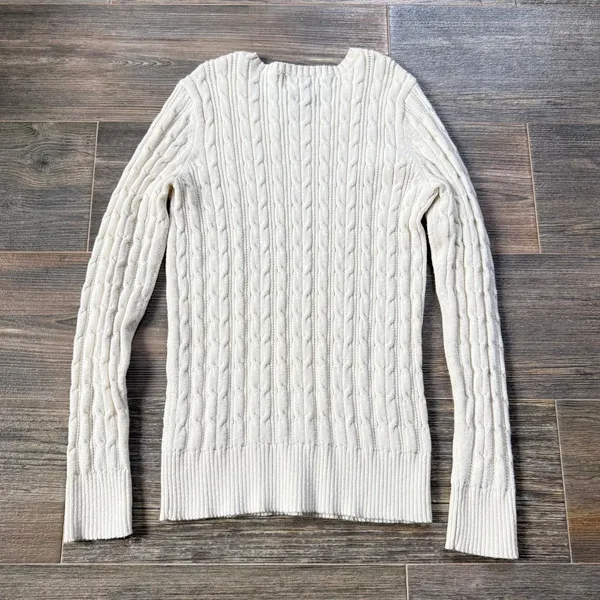 Y2K cable knit cotton sweater St. John's Bay cream cable knit sweater in size M No noticeable flaws, super soft and a fall staple!! Ptp 14.5 Waist 13” Inseam 18.5” Length 25” Material is stretchy #cableknit #cozy #Cotton #Sweaters#Fall - Image 8