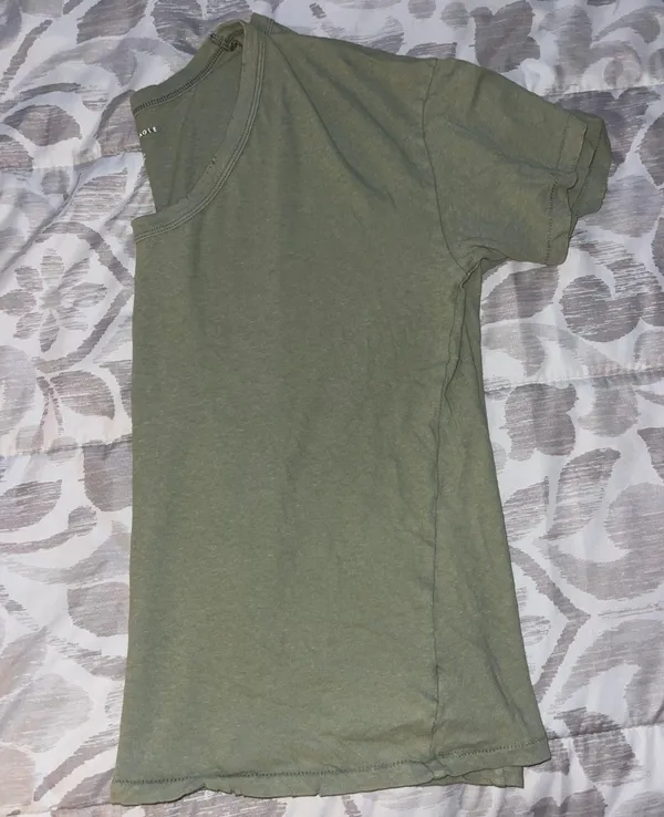 American Eagle Outfitters Shirt - Image 3