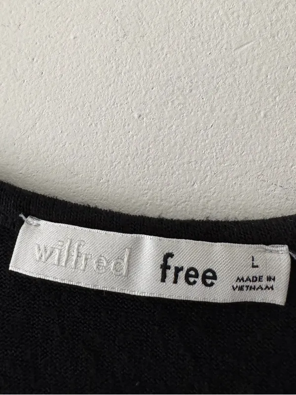 Aritzia Wilfred Free Knit Black Betsy Tie Front Detail Tank Top‎ - Image 5