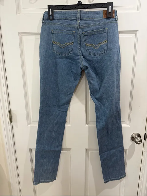 Harley-Davidson Women's Light Blue Straight-Leg Jeans Size 28 - Image 3