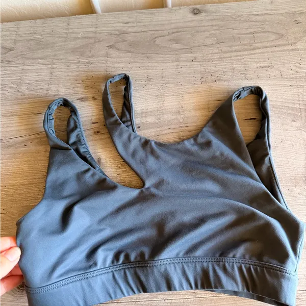 ALO Yoga grey Strappy Cutout Sports Bra - Image 7
