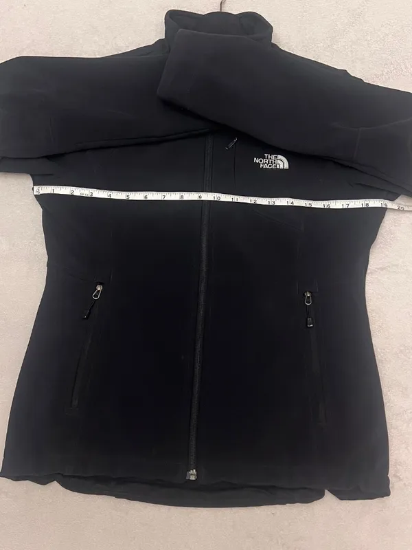 The North Face Women’s Soft Shell Jacket Black Size Small - Image 10