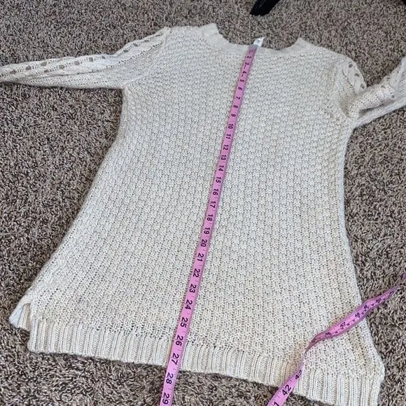 5/$30 🎈 Aeropostale‎ small cream Crewneck sweater - Image 4