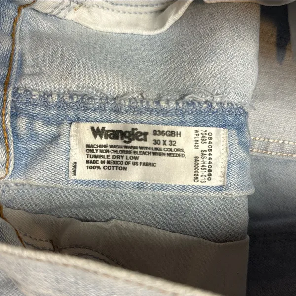 Wrangler Light Wash Slim Fit Cowboy Jeans - Image 5