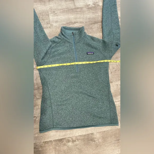 Patagonia Women's Better Sweater 1/4 Zip: Ellwood Green - Image 10
