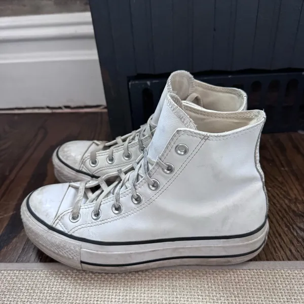 Chuck Taylor All Star High Top Platform Leather Sneaker - Image 9