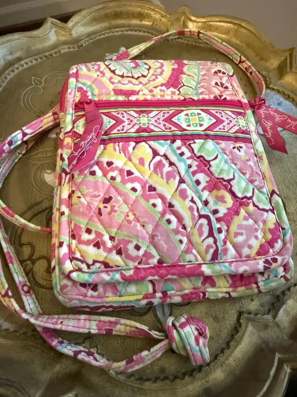 Vera Bradley - Image 2