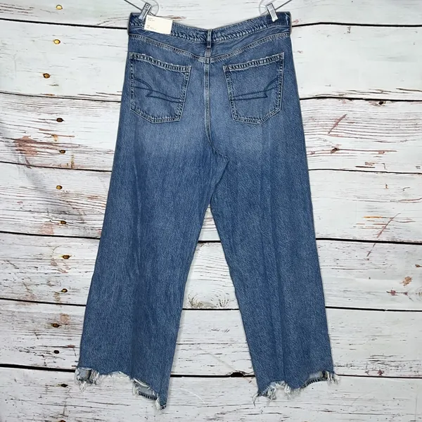 American Eagle NWT 18 Blue Denim Distressed Super High Rise Baggy Wide Leg Jeans - Image 2