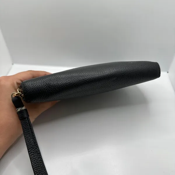 KATE SPADE New York Shara Larchmont Avenue Wristlet - Image 3