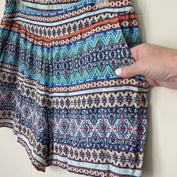 Maurices Elastic Waist Printed Pull On Soft Shorts Geometric Boho ~ Size M - Image 3