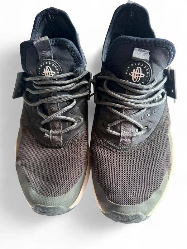 Nike Air Huarache Run Triple Black Men’s 8 - Image 2