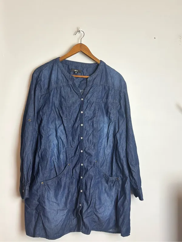 Ellos Plus Size Blue Denim Chambray Button-Front Roll Tab 3/4 Sleeve Tunic Shirt - Image 2