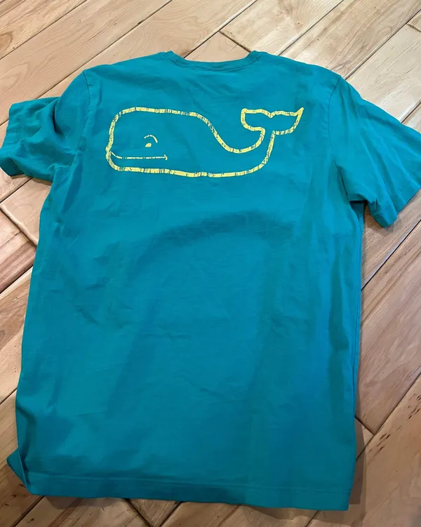 Vineyard Vines T-shirt - Image 3