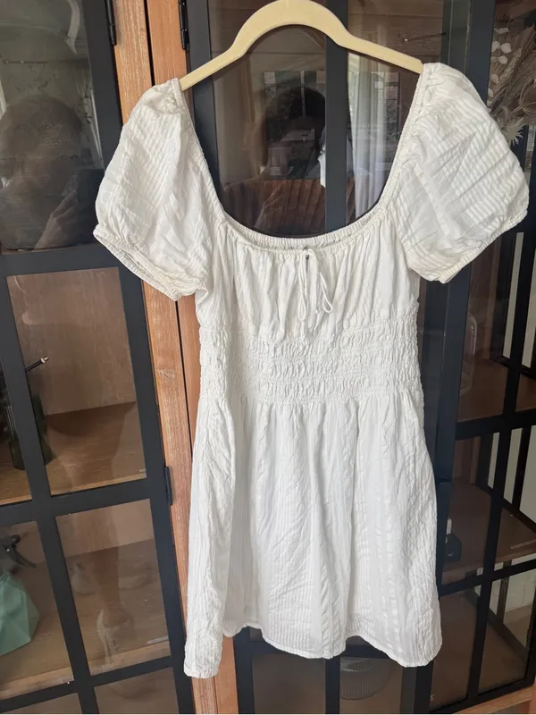 Aritzia Sunday Best Kay dress puff short sleeve babydoll mini tie front smocked - Image 2