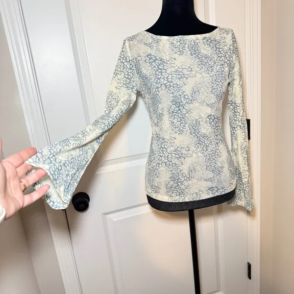 Princess Polly Blue Cream Animal Print Mesh Long Sleeve Size 4 Boho Indie Y2K - Image 2