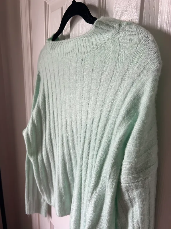 American Eagle Long Sleeve Sweater Top - Image 4