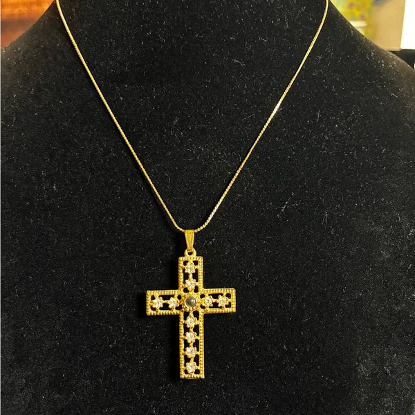 18”Gold Tone Necklace and Rhinestone Cross - Image 2