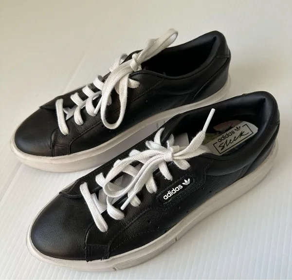 Adidas Womens Sleek Super EE4519 Black Platform Athletic Shoes, 7 - Image 2