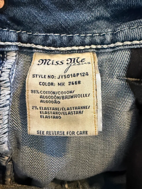 Miss Me Signature Cuffed Capri Jeans Womens 30 Rhinestone Flap Pocket Y2K - Image 9