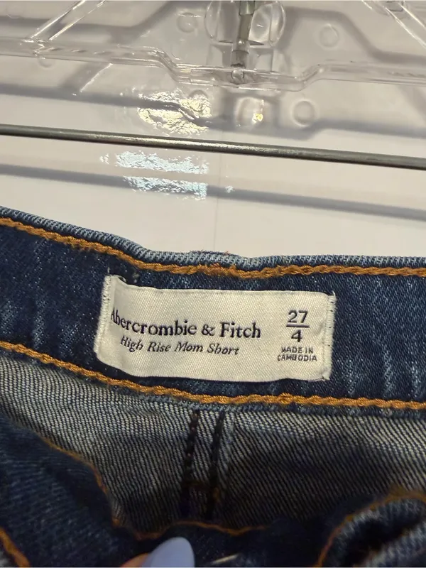 Abercrombie & Fitch Distressed Dark‎ Blue Denim Button-Front Mom Shorts - Image 2