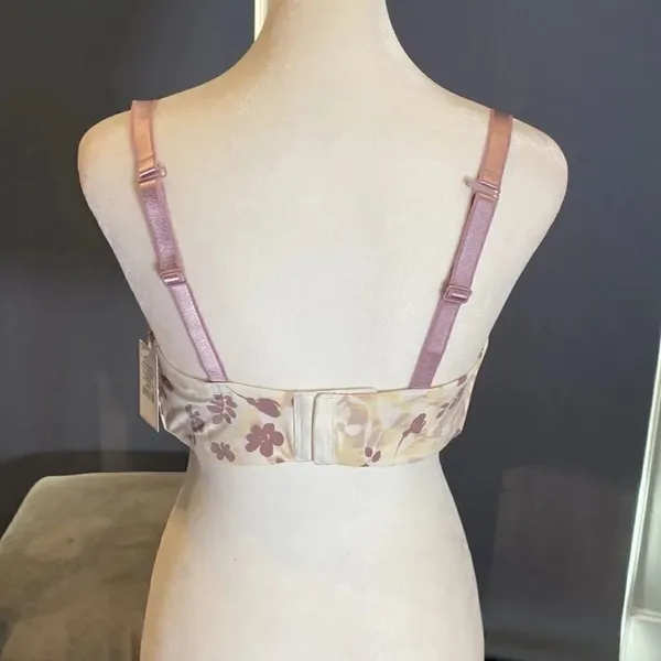 Women’s Auden Bra Underwire Free Size 36DDD NWT Purple - Image 3