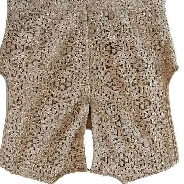 Ann Taylor Lace Sleeveless Top in Beige - Image 3