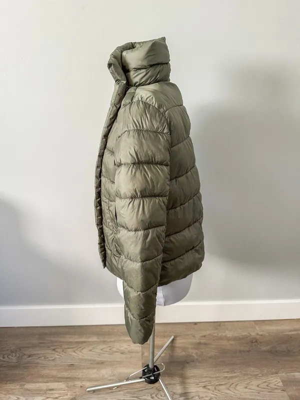 Tahari Olive Green Puffer Coat - Image 9