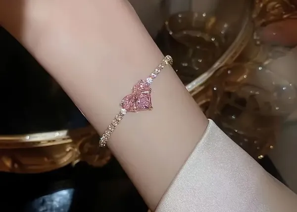 1pc Cool Style Sparkling Zirconia Heart Bracelet Pink - Image 3