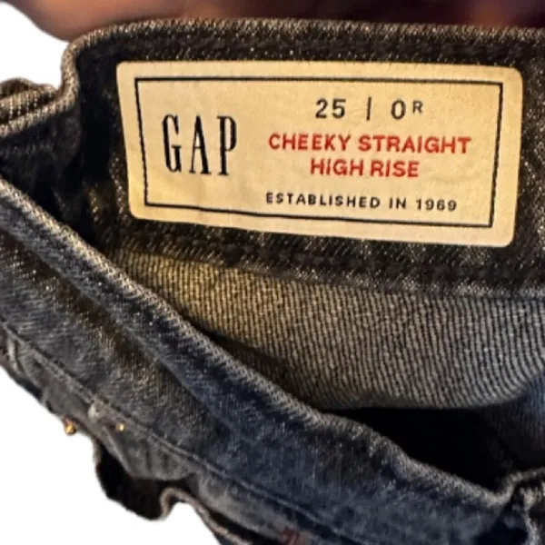 GAP Cheeky Straight High Rise Jeans‎ - Image 5