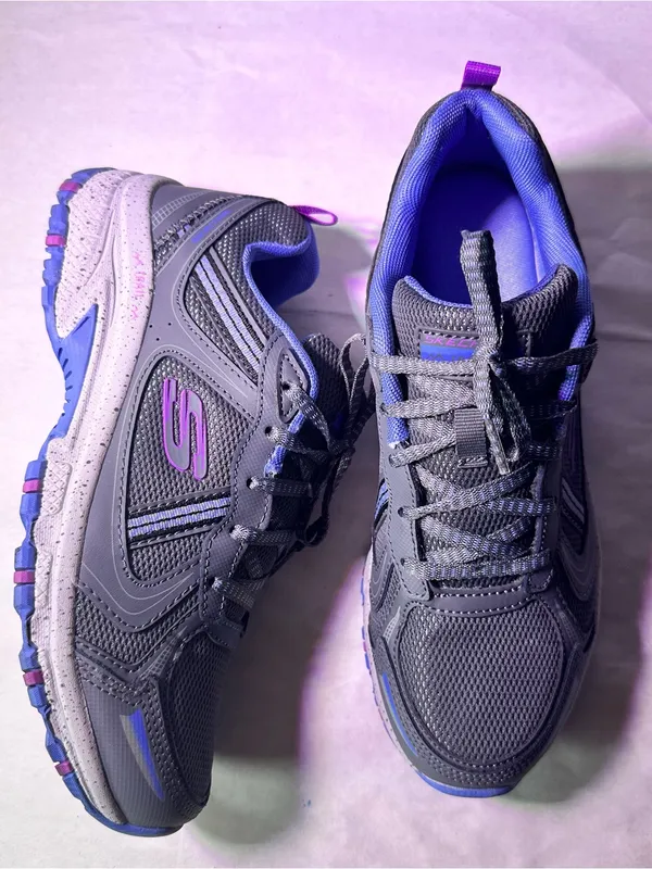 Skechers Gray Athletic Walking Shoe with Purple & Light Blue Accents - Image 5