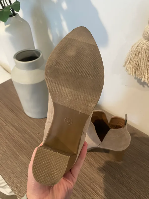 Universal Thread Booties - Image 3