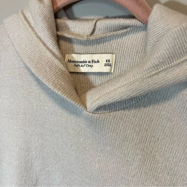 Abercrombie & Fitch Soft‎ AF Cream Hoodie XS - Image 3