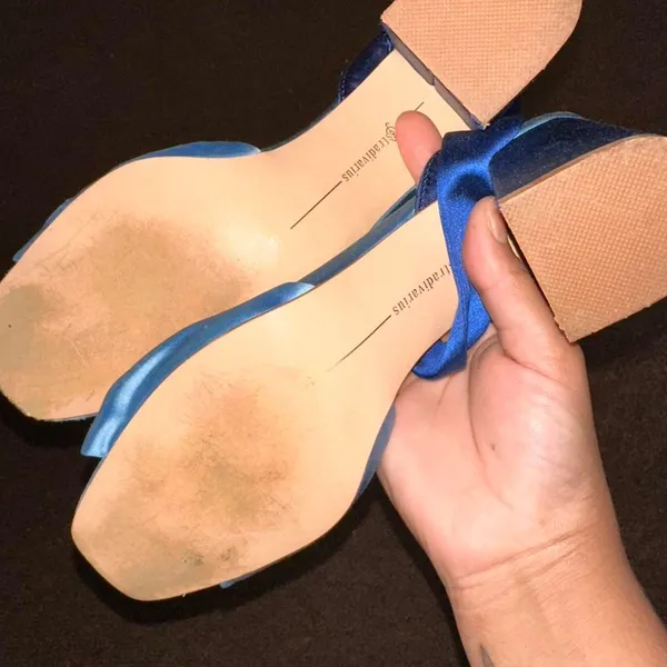 Stradivarius Women's Blue Courts - Image 8
