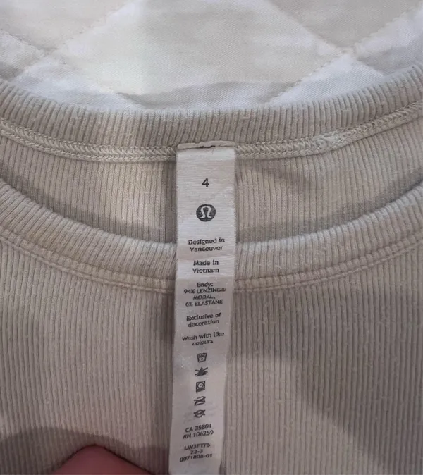 Lululemon Hold Tight Long Sleeve - Image 3