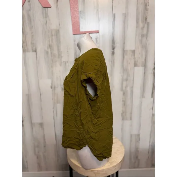 Rose & Olive green blouse size XL - Image 3