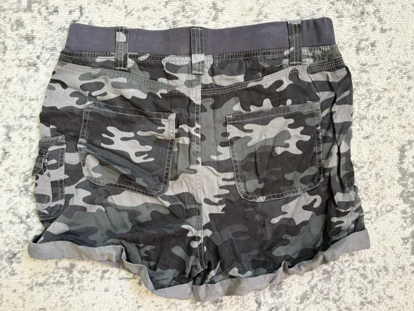 Knox Rose Camo Shorts - Image 2