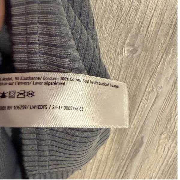 Lululemon Ribbed Softstreme Crop Top Blue Gray Loungewear Athleisure Size 4 - Image 7