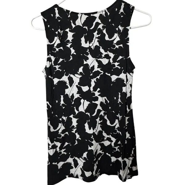 LOFT Women's Sleeveless Black and White Blouse Sz XS - Image 5
