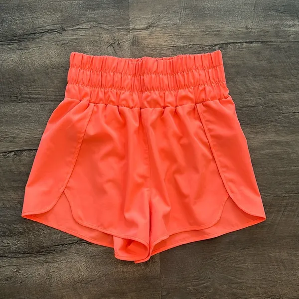 New In‎ Large Coral Active Stretch Short Orange - Image 5