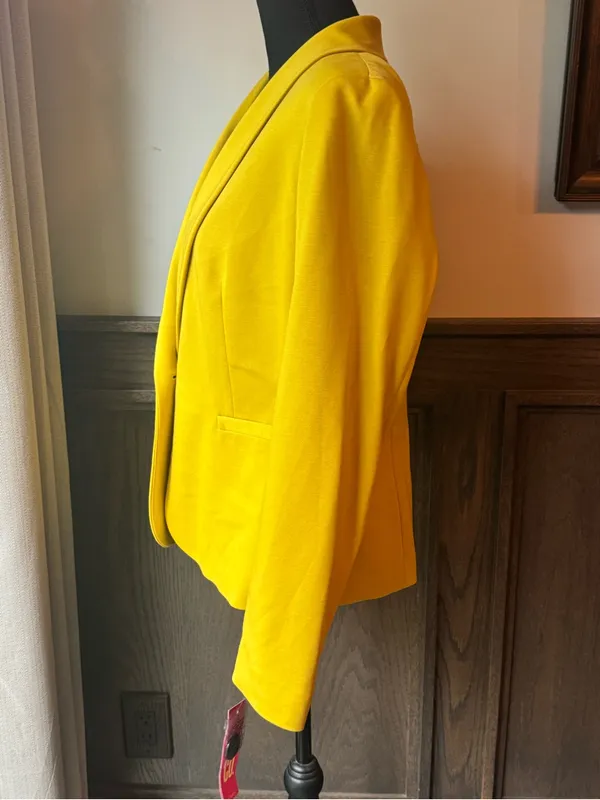 9 & Co. Women's Blazer Jacket in citrine nwt 12 - Image 2