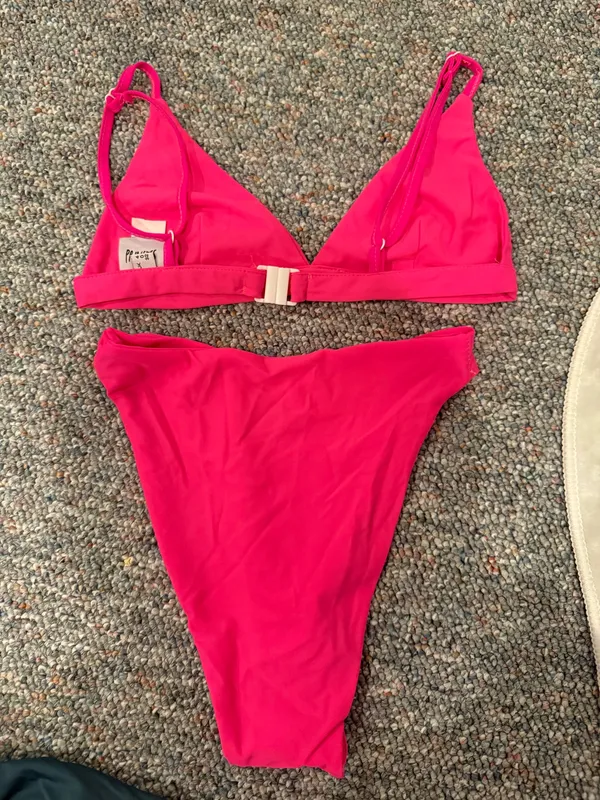 Bikini - Image 3