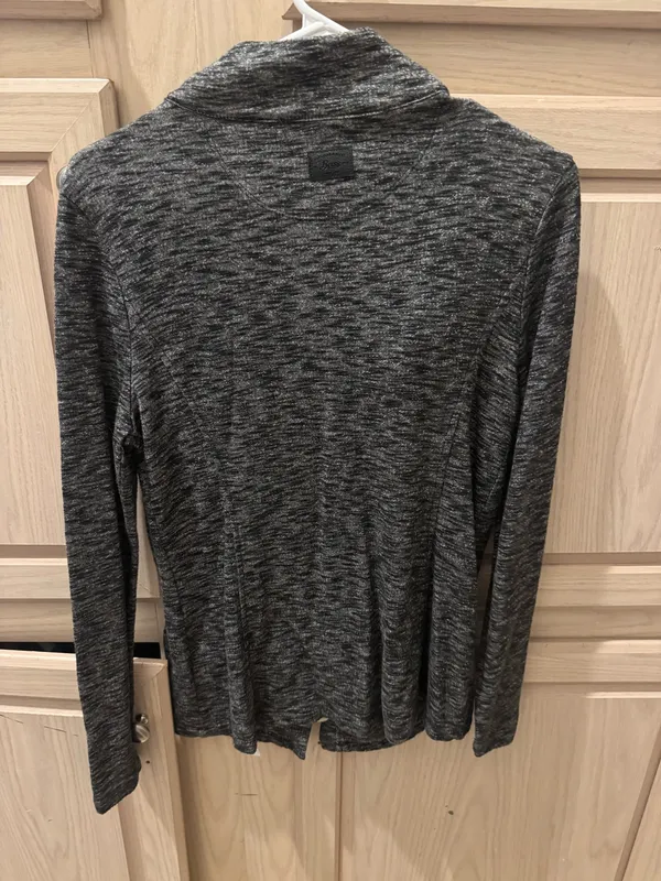 G.H. Bass & Co. Women’s Sweater - Image 3