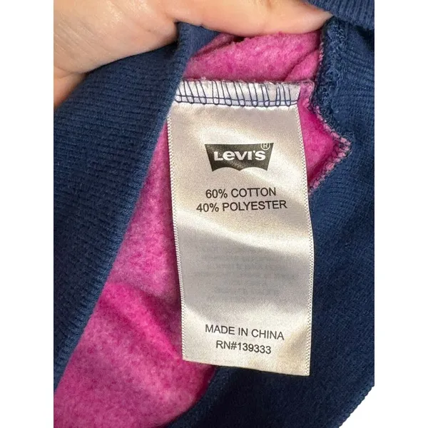 Levi's Women's Sweatshirt Boxy Fit Crew Neck Logo‎ Long Sleeve Pullover Small - Image 7