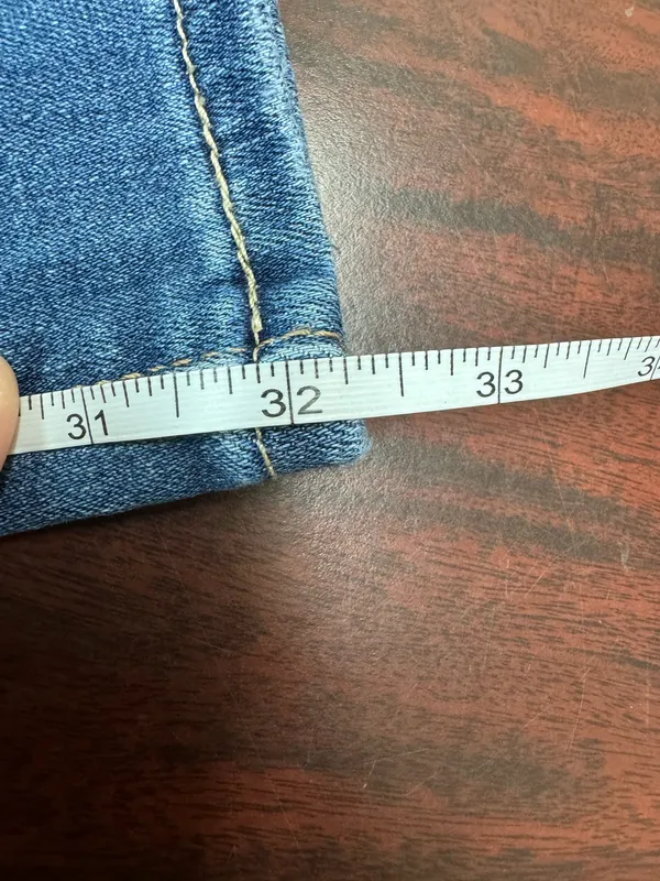 Levi’s 726 Flare Denim Jeans Size 26 - Image 8